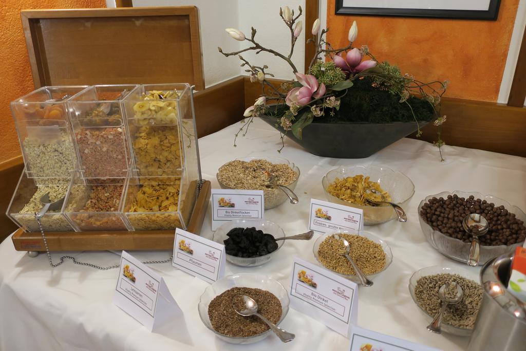 סנט פולטן Hotel Restaurant Boeck "Roter Hahn" מראה חיצוני תמונה